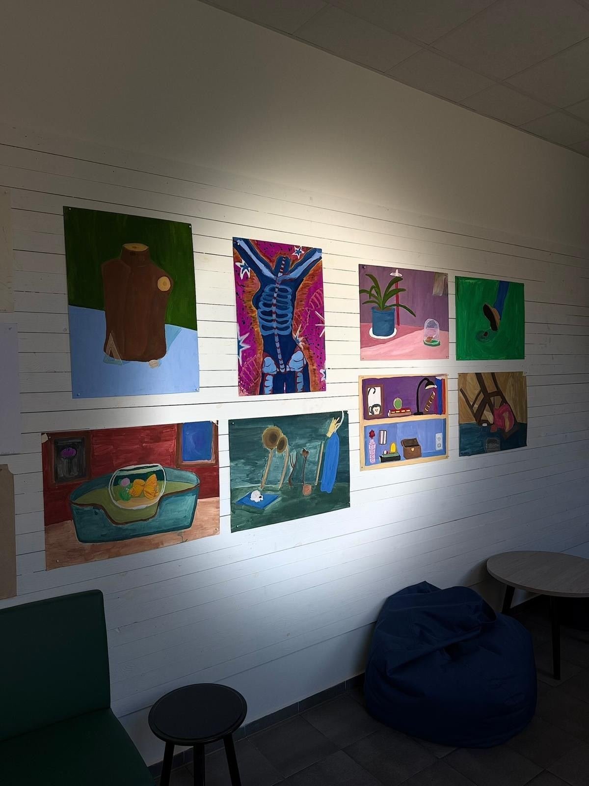 Interiors, corner, installation view by Laura Kolesnikovaitė